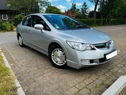 Silber Gebraucht 2007 Honda Civic Hybrid Limousine | 4.300 € (Fairer Preis)