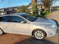 Grau Gebraucht 2012 Ford Mondeo Champions Edition Kombi | 3.250 € (Fairer Preis)