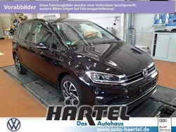 Deep black perleffekt, pearl effect Gebraucht 2018 VW Golf VII Join Limousine | 17.600 € (Fairer Preis)