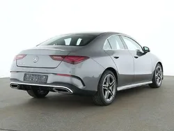 Grau metalliclack mountaingrau Gebraucht 2024 Mercedes CLA200 AMG Coupé | 35.900 € (Fairer Preis)
