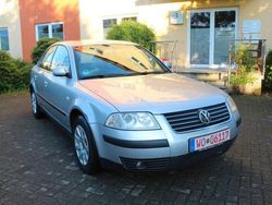 Silber Gebraucht 2003 VW Passat Trendline Limousine | 1.950 € (Guter Preis)