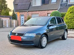 Grau Gebraucht 2004 Fiat Stilo Kleinwagen | 3.000 € (Teuer)