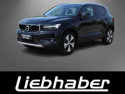 Onyx black / metallic Gebraucht 2021 Volvo XC40 Momentum SUV | 35.998 €