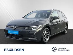 Uranograu Gebraucht 2023 VW Golf VIII Active Kombi | 29.940 € (Teuer)