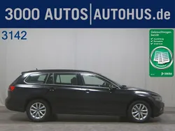 Deep black perleffekt Gebraucht 2022 VW Passat Business Kombi | 16.780 € (Guter Preis)