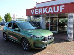 Grün Neu 2025 Ford Kuga ST-Line SUV | 31.490 € (Fairer Preis)