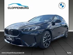 Black sapphire Neu 2025 BMW 118 M Sport Kleinwagen | 44.325 €