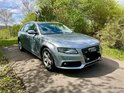 Silber Gebraucht 2011 Audi A4 Comfort Kombi | 9.500 € (Fairer Preis)