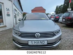 Silber Gebraucht 2015 VW Passat Comfortline Kombi | 13.990 € (Superpreis)
