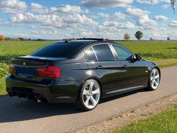 Schwarz Gebraucht 2011 BMW 325 M Performance Limousine | 18.000 €