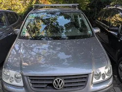 Grau Gebraucht 2025 VW Touran Van / Kleinbus | 3.500 €