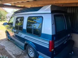 Grün Gebraucht 1996 Chevrolet Astro Van / Kleinbus | 16.000 €