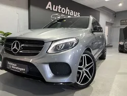 Grau Gebraucht 2016 Mercedes GLE350 AMG line SUV | 28.500 €