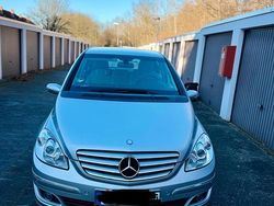 Grau Gebraucht 2007 Mercedes B170 Van / Kleinbus | 4.300 € (Guter Preis)