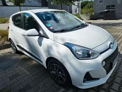 Weiß Gebraucht 2019 Hyundai i10 Trend Kleinwagen | 9.100 € (Guter Preis)