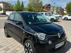 Schwarz Gebraucht 2017 Renault Twingo LIMITED Kleinwagen | 6.500 € (Fairer Preis)
