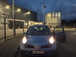 Blau Gebraucht 2004 Nissan Micra Kleinwagen | 900 € (Guter Preis)