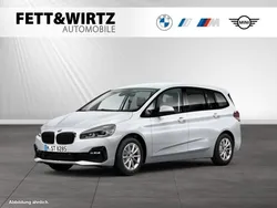 Glaciersilber metallic Gebraucht 2021 BMW 216 | 23.790 € (Fairer Preis)