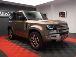 Gold Gebraucht 2023 Land Rover Defender Dynamic SUV | 70.100 € (Fairer Preis)