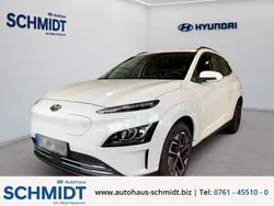 Weiss Gebraucht 2023 Hyundai Kona Advantage SUV | 25.490 € (Fairer Preis)
