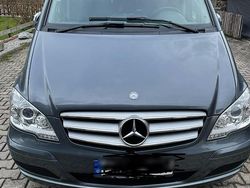 Grau Gebraucht 2012 Mercedes Viano Van / Kleinbus | 19.900 € (Teuer)