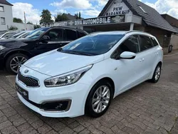 Weiß Gebraucht 2017 Kia Ceed Sportswagon DREAM-TEAM Edition Kombi | 9.550 € (Guter Preis)