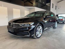 Schwarz Gebraucht 2022 VW Passat GTE Kombi | 23.950 € (Fairer Preis)