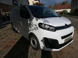 Weiss icy Gebraucht 2024 Citroën Jumpy Van / Kleinbus | 26.990 € (Fairer Preis)