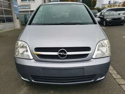Lichtsilber m2 Gebraucht 2005 Opel Meriva Edition Van / Kleinbus | 2.850 € (Etwas zu teuer)