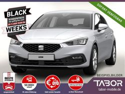 Glacial weiß metallic Neu 2025 Seat Leon Style Limousine | 25.588 € (Guter Preis)