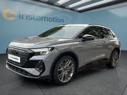 Grau Gebraucht 2025 Audi Q4 e-tron SUV | 51.299 €
