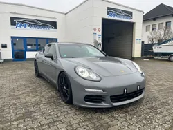 Grau Gebraucht 2014 Porsche Panamera 4S Limousine | 33.999 € (Etwas zu teuer)