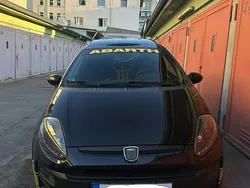 Schwarz Gebraucht 2012 Abarth Punto Evo Kleinwagen | 10.000 €