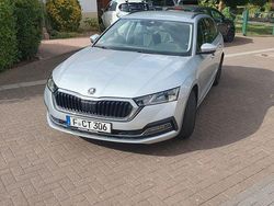 Silber Gebraucht 2020 Skoda Octavia Style Kombi | 22.000 € (Fairer Preis)