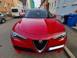 Rot Gebraucht 2017 Alfa Romeo Stelvio Super SUV | 22.990 € (Teuer)