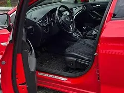 Rot Gebraucht 2019 Opel Astra Kombi | 7.500 € (Guter Preis)