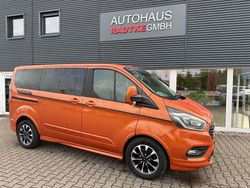 Orange Gebraucht 2018 Ford Tourneo Sport Van / Kleinbus | 30.990 € (Etwas zu teuer)