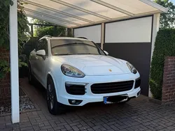 Weiß Gebraucht 2017 Porsche Cayenne Platinum Edition SUV | 39.000 € (Fairer Preis)