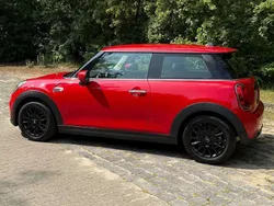 Rot Gebraucht 2020 Mini ONE Chili Kleinwagen | 19.000 € (Fairer Preis)