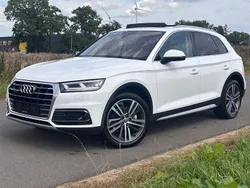 Weiß Gebraucht 2017 Audi Q5 Ambiente SUV | 19.950 €