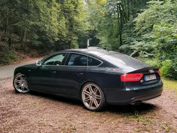 Schwarz Gebraucht 2011 Audi S5 Limousine | 20.900 €
