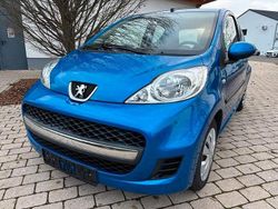 Blau Gebraucht 2009 Peugeot 107 Kleinwagen | 3.500 € (Fairer Preis)