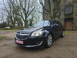 Schwarz Gebraucht 2014 Opel Insignia Cosmo Kombi | 7.850 € (Fairer Preis)