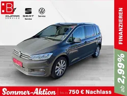 Grau Gebraucht 2024 VW Touran Pro Van / Kleinbus | 34.250 € (Superpreis)
