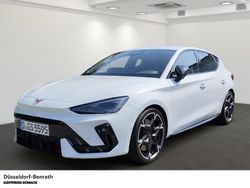 Weiss Gebraucht 2025 Cupra Leon VZ Limousine | 46.777 € (Fairer Preis)
