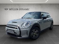 Moonwalk grey Gebraucht 2022 Mini Cooper SE Hatch Kleinwagen | 17.511 € (Fairer Preis)