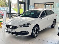 Weiß Gebraucht 2024 Seat Leon FR Kombi | 34.395 € (Etwas zu teuer)