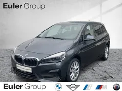 Grau Gebraucht 2022 BMW 218 Gran Tourer Advantage Van / Kleinbus | 19.949 € (Guter Preis)