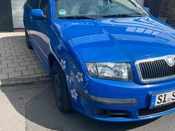 Blau Gebraucht 2007 Skoda Fabia Kleinwagen | 1.900 € (Fairer Preis)