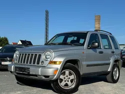 Silber Gebraucht 2009 Jeep Cherokee Limited SUV | 5.999 € (Superpreis)